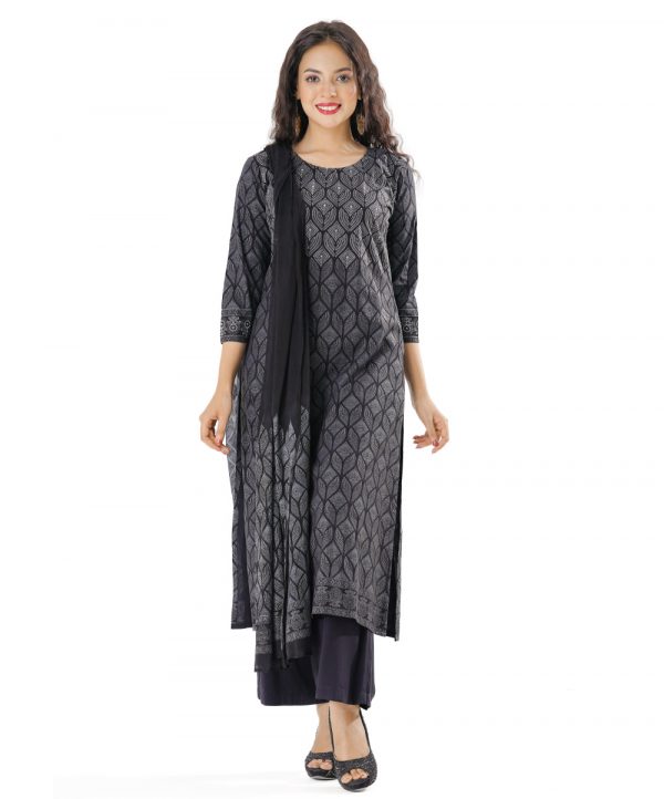 Black all-over printed Salwar Kameez in Viscose fabric. The Kameez is designed with a round neck and three-quarter sleeves. Embellished with embroidery at the front. Complemented by palazzo pants and printed chiffon dupatta.