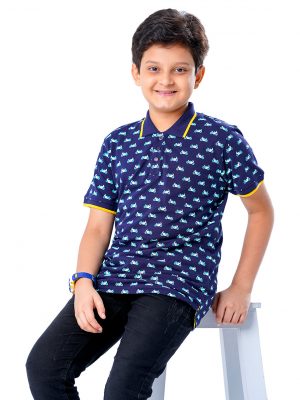 Blue all-over printed Polo Shirt in Cotton pique fabric. Designed with a classic collar and short sleeves. Contrast tipping at collar and cuffs.