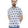 White casual shirt in printed Cotton fabric. Designed with a Classic collar and short sleeves.