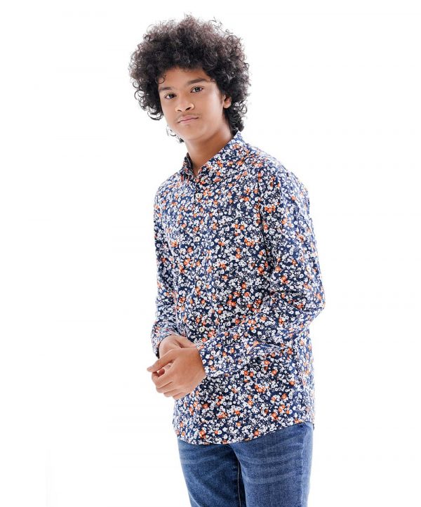 Blue casual shirt in printed Cotton fabric. Designed with a Classic collar and roll up sleeves.