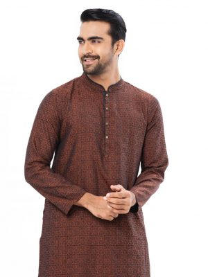 Brown semi-fitted Panjabi in Jacquard Cotton fabric. Designed with a mandarin collar and matching metal buttons on the placket.