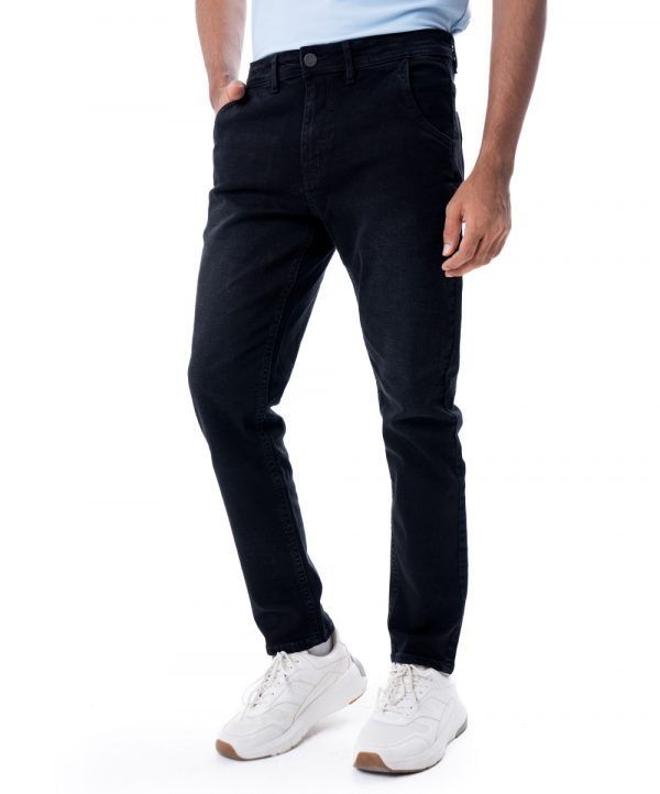 Black jeans in cotton spandex denim fabric. Five pockets, button fastening on the front and zipper fly.