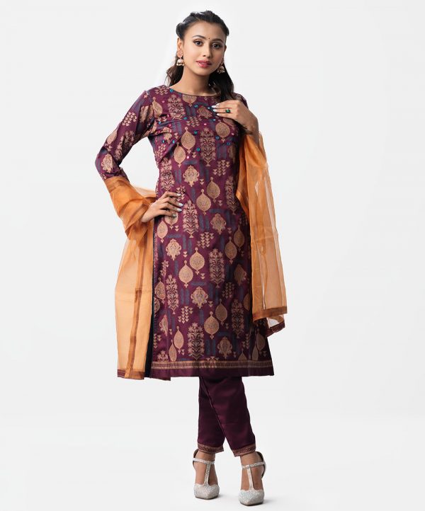 Floral printed straight salwar kameez in crepe fabric. Three quarter sleeved, boat neck and karchupi with mirror at front. Muslin dupatta with pant-style pajamas.