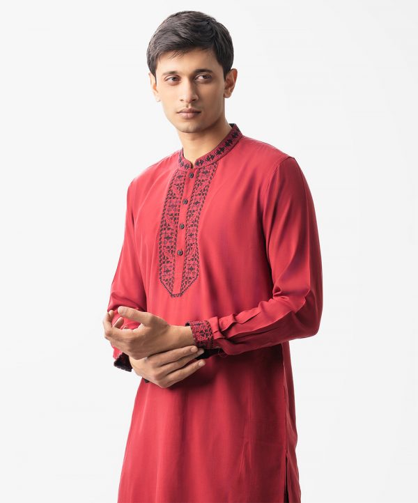 Men's kabli set in viscose fabric. Embroidery at front and inseam side pockets with pajamas.