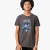 Teen boys short sleeved t-shirt in cotton single jersey fabric. Crew neck, twill tape attach at the yoke and space themed print on chest.